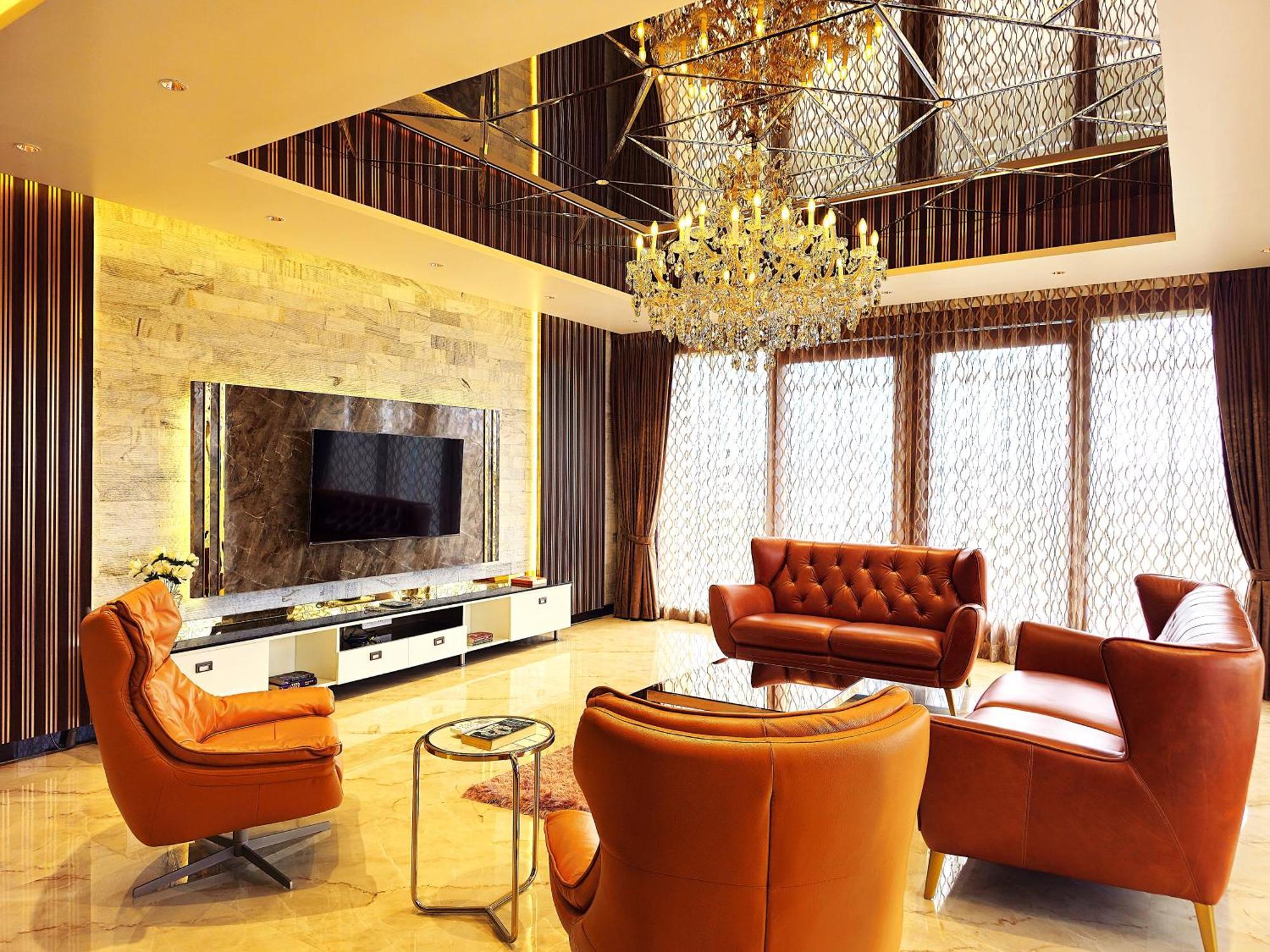 شقة The Pentouz On 100 Feet Road Indiranagar - An Urban Luxury Retreat بنغالور المظهر الخارجي الصورة