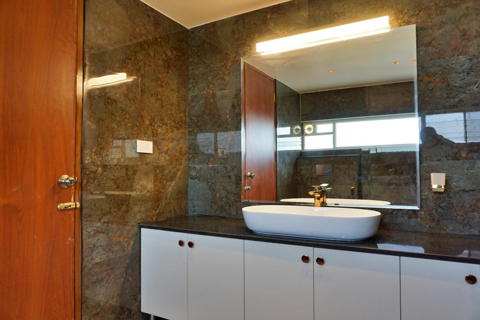 شقة The Pentouz On 100 Feet Road Indiranagar - An Urban Luxury Retreat بنغالور المظهر الخارجي الصورة